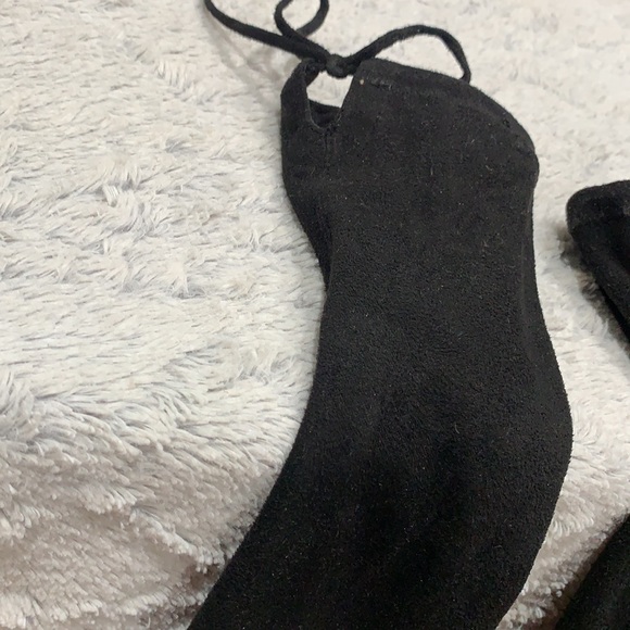 Boots - Picture 3 of 5